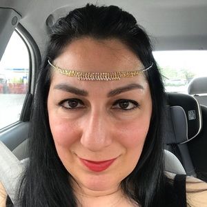 Meet your Posher, Nina